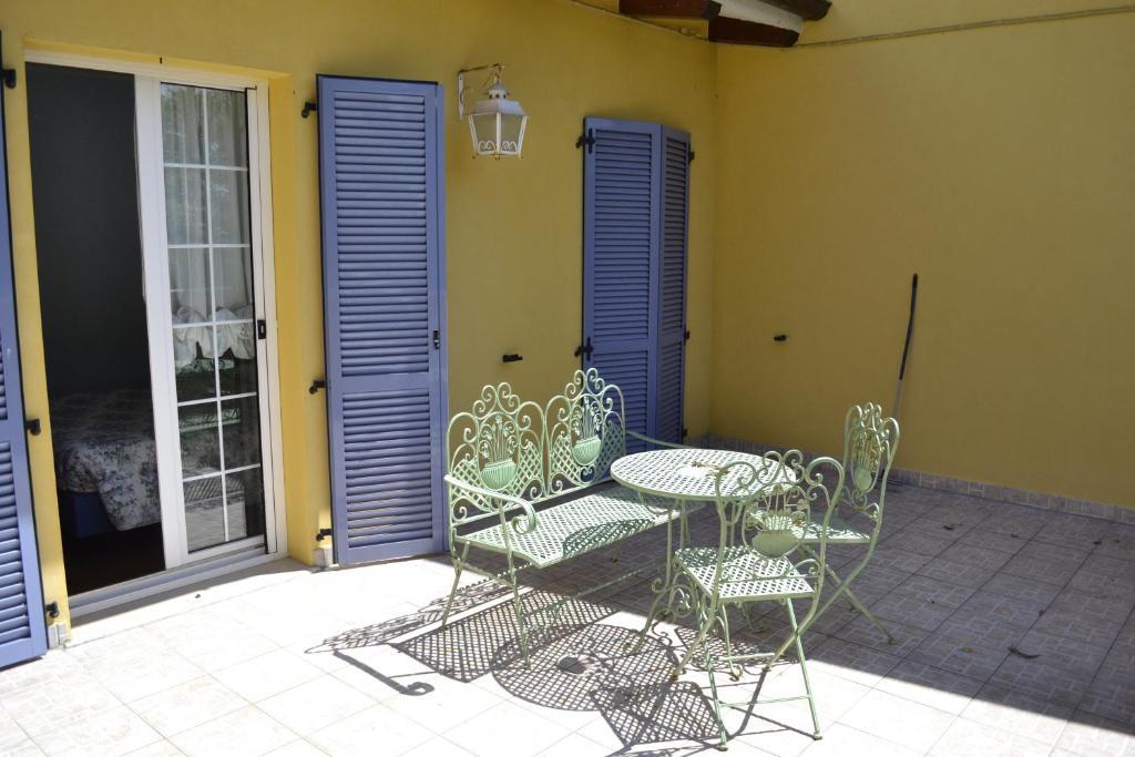 La Tenuta Del Giglio Villa Tavullia Ruang foto